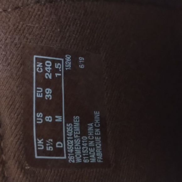 Clarks Ultimate Comfort Booties Brown 2 inch Square Heel - Picture 7 of 8